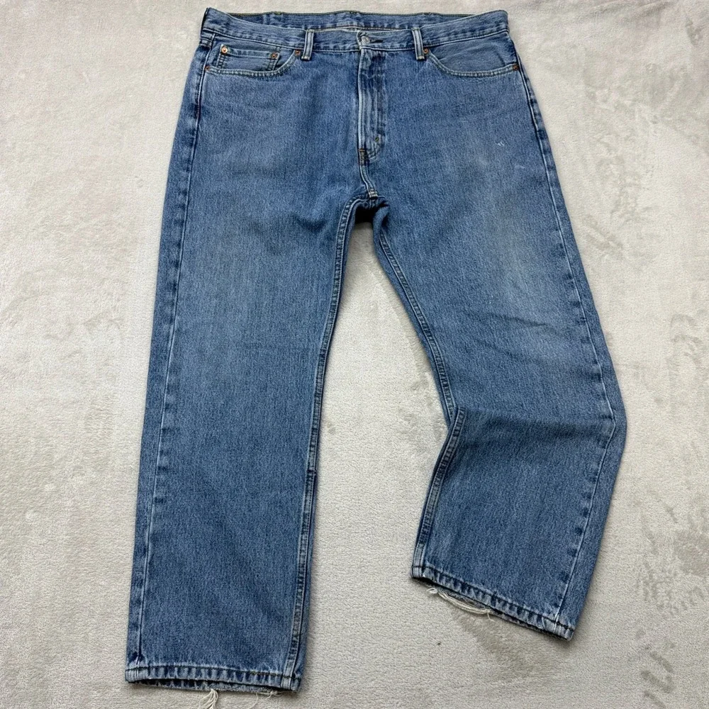 Levi's 505 Regular Fit Jeans Mens 40x30 Blue Straight Leg Medium Wash Denim